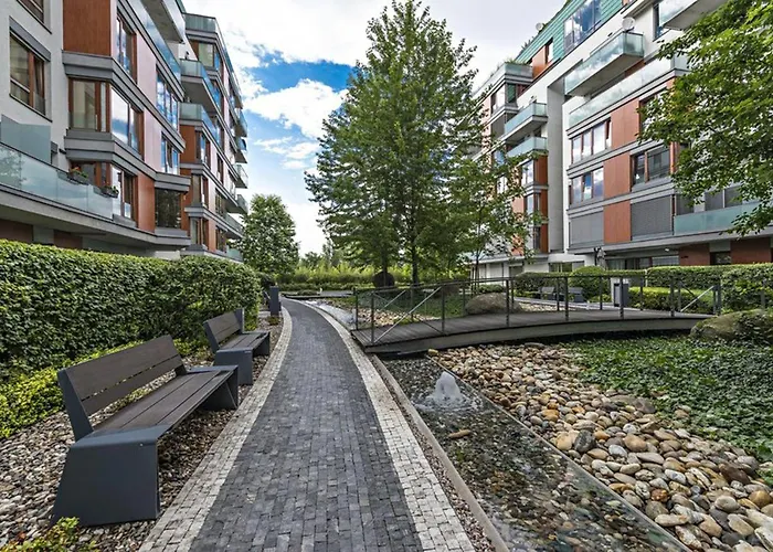 River Diamond * Πράγα